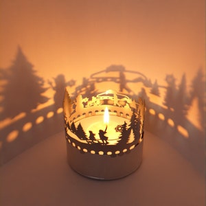 Winter Schattenspiel - Kerzenaufsatz für magische Atmosphäre, Wintermotive, perfektes Geschenk für Weihnachten, Schneeman, Rentiere