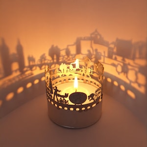 Heidelberg Skyline Shadow Play: Lantaarnkaarsbevestiging - Creëert een betoverend silhouet van Heidelberg-oriëntatiepunten - Perfect souvenir