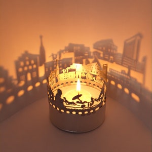 Flensburg Skyline Shadow Play: Lantaarnkaarsbevestiging - Boeiende souvenir voor Flensburg-fans - Mooie kamerprojectie