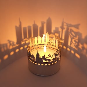 Frankfurt Skyline Schattenspiel - Kerzenaufsatz mit magischem Schattenwurf für Frankfurt Fans - Perfektes Souvenir für Heimatliebende!