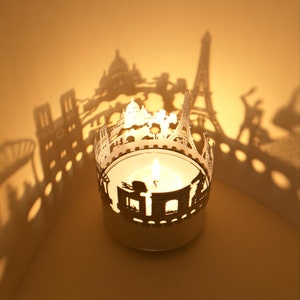 Paris Skyline Schattenspiel Romantisches Souvenir für Paris Fans Kerzenaufsatz mit beeindruckender Projektion der Stadt Silhouette Bild 2