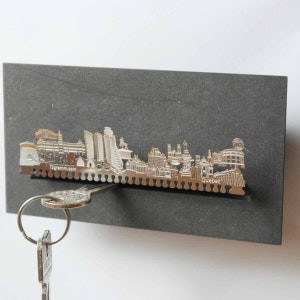 Quebec Souvenir Gift Tube - Iconic Landmarks & Motifs of Quebec City - Perfect Gift for Quebec Fans - High-Quality and Stylish Keepsake