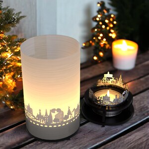 Savannah Premium Gift Box - Beautiful Motif Candle for Souvenirs, Projects City Skyline and Silhouette - Ideal for Savannah Fans! image 2