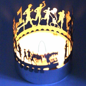 Marathon Shadow Play Candle Attachment: Inspiring Silhouette Motifs Perfect Gift for Runners and Fitness Enthusiasts image 7