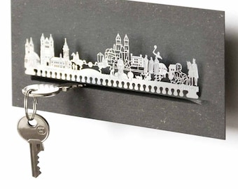 Magdeburg Souvenir Gift Tube - Authentic City Skyline Design - Perfect Keepsake for Magdeburg Fans - Ideal Gift & Collectible