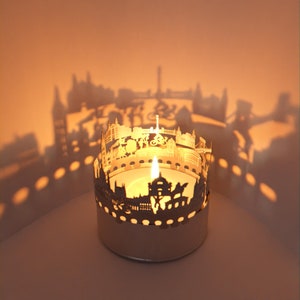 Budapest Skyline Shadow Play: Stunning Lantern Candle Attachment - Souvenir for Budapest Fans