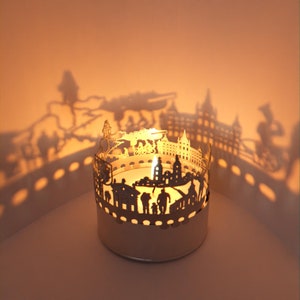 Graz Skyline Shadow Play - Mesmerizing Candle Attachment with Silhouette Projection - Perfect Souvenir for Graz Fans