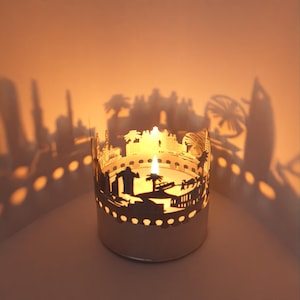 Dubai Skyline Schattenspiel: Kerzenaufsatz für ein magisches Erlebnis – Souvenir und Geschenkidee für jeden Dubai Fan!
