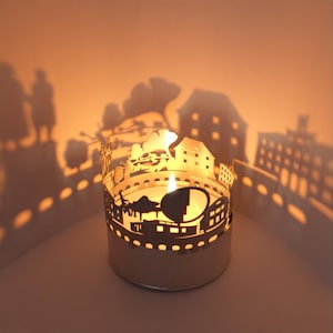 Weimar Skyline Schattenspiel - Kerzenaufsatz für magische Silhouetten & unvergessliche Erinnerungen - Ideales Souvenir für Weimar-Fans!