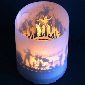 Verjaardagscadeau Tube Shadow Play Candle - Boeiende motiefprojectie voor gedenkwaardige vieringen