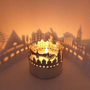 Jogo de sombras de lembrança de Karlsruhe - Acessório de vela de lanterna | Projeção de silhueta do horizonte da cidade - presente exclusivo para amantes de Karlsruhe!