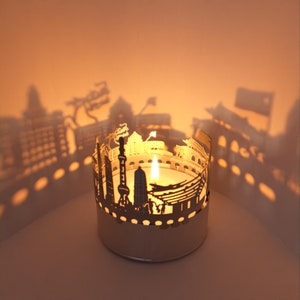 Shanghai Skyline Shadow Play - Attacco per candela lanterna / Regalo ricordo affascinante con proiezione di silhouette della città