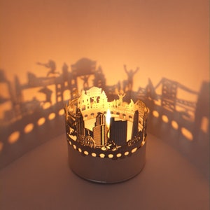 Jeux d'ombres sur la ligne d'horizon de Philadelphie - Lanterne pour bougie, cadeau souvenir pour les fans de Philadelphie, projection de la silhouette, décoration d'intérieur unique