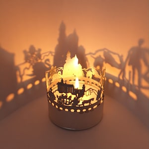 Neuschwanstein Souvenir Shadow Play: betoverende kaarsbevestiging voor betoverende silhouetprojectie - perfect cadeau voor fans!
