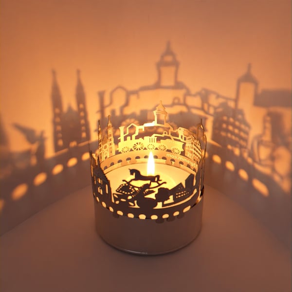 Neurenberg Skyline Shadow Play - Breng de historische charme naar huis met deze kaarsbevestiging - Perfect souvenir voor fans!