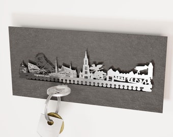 Ulm Skyline Schlüsselbrett - Hochwertiges Edelstahl-Motiv, praktischer Steckschlitz, stilvolles Wohnaccessoire & Souvenir für Ulm Fans