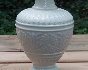 Lenox porcelain Athenian collection vase