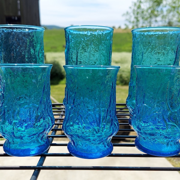 Anchor Hocking rainflower drink glasses tumblers juice electric blue
