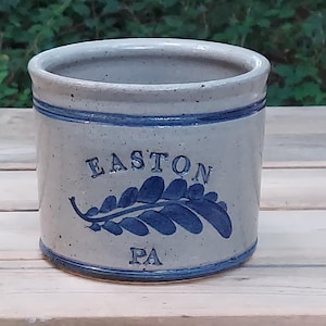 Easton Pennsylvania Salt glaze stoneware farmhouse canister Cobalt blue Pottery