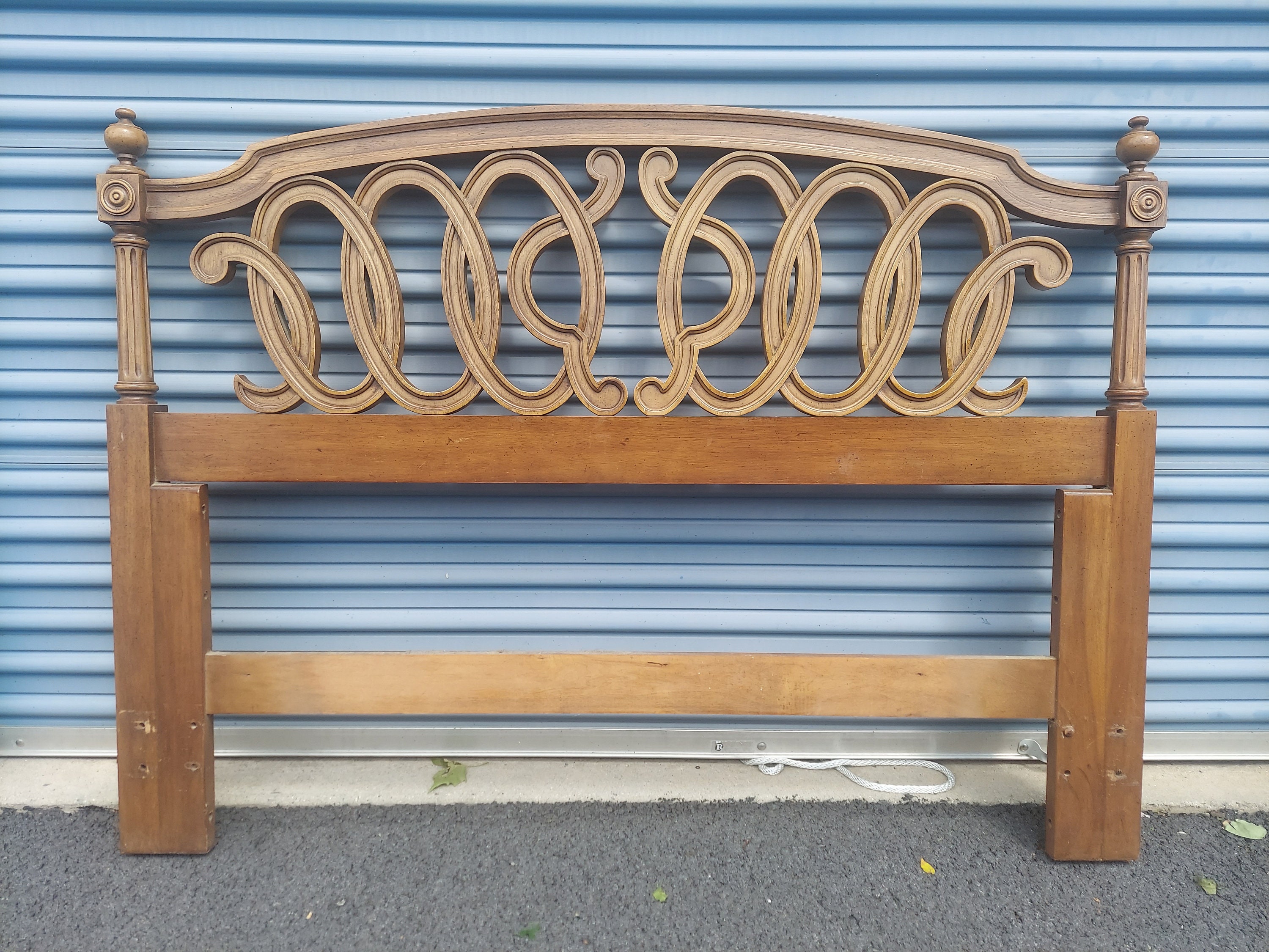 Thomasville queen headboard discount