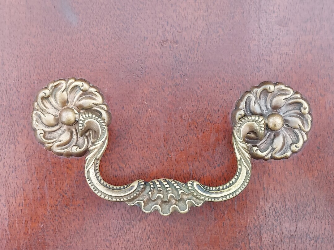 Classical Clamshell Brass Drawer Pull Handle A55 Etsy