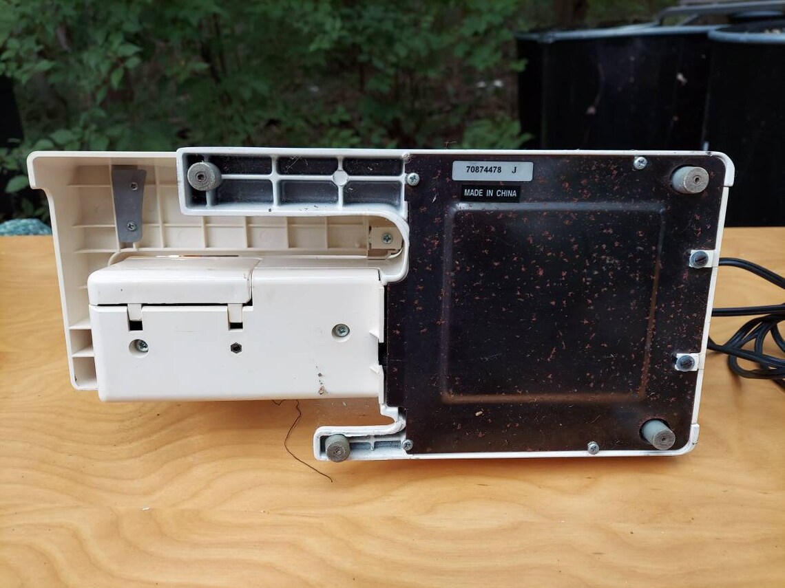 Necchi Royal Sewing Machine Model 3205fa Etsy