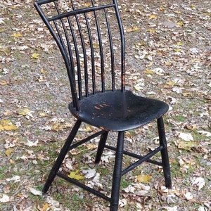 Comb back 19th century Windsor chair black paint pickup or shipping optional