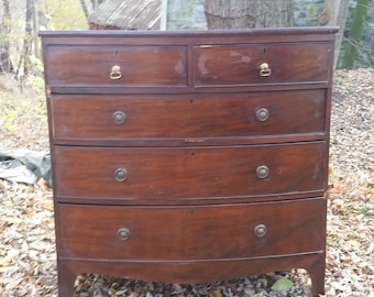 18th century period Hepplewhite mahogany bowed front chest (repairs)