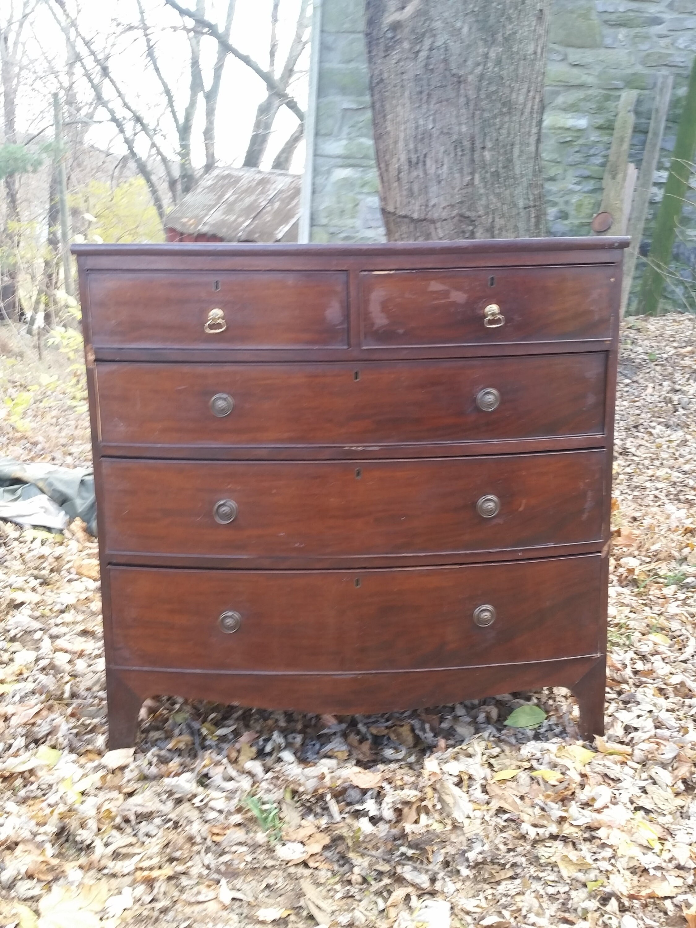 18th century period Hepplewhite mahogany bowed front chest (repairs)