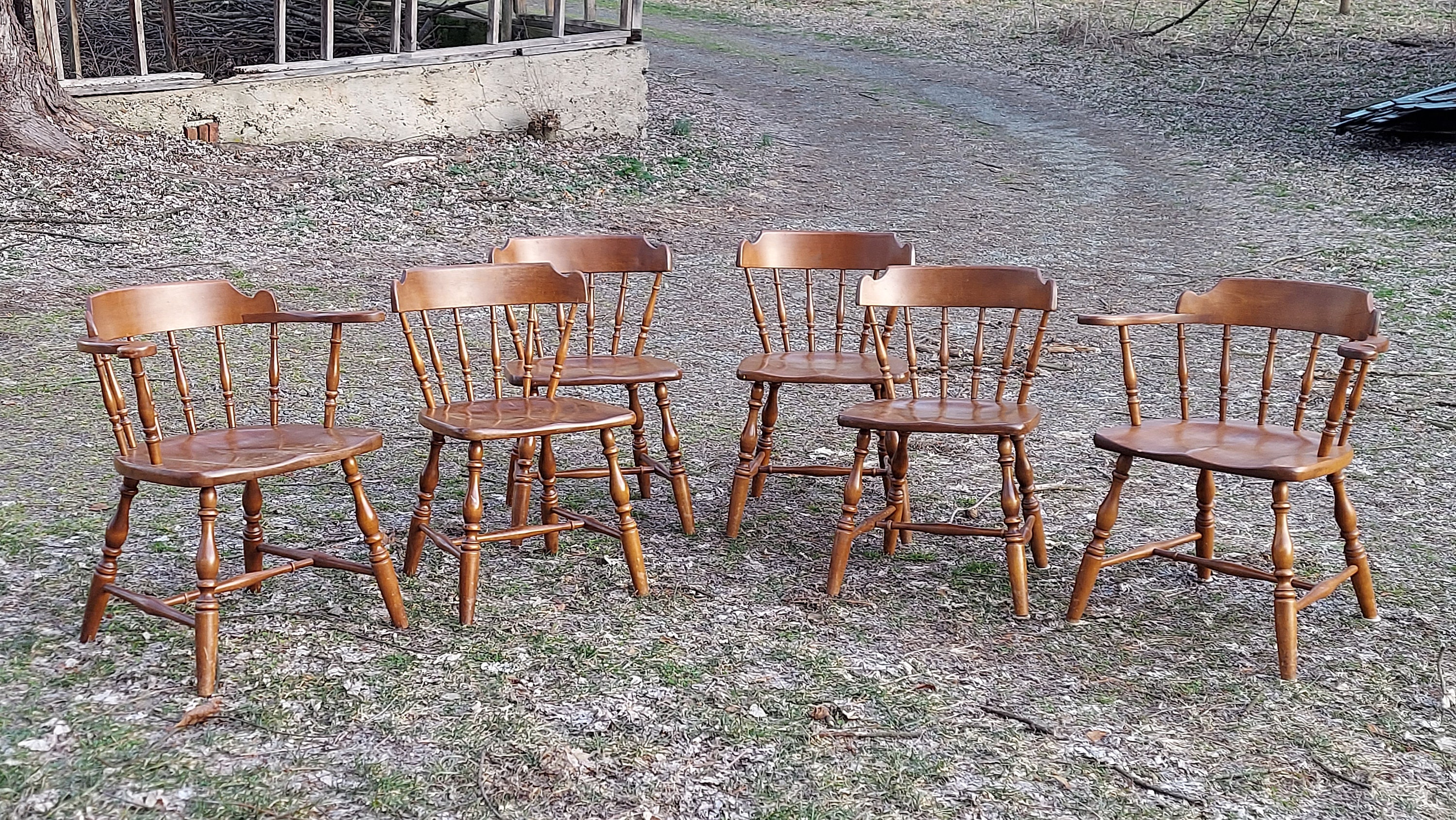 Temple Stuart Rockport Maple Windsor Dining or Kitchen Chairs