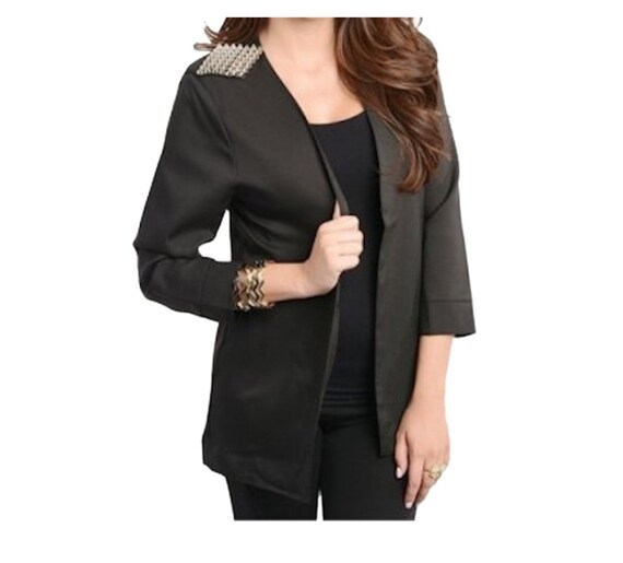 open shoulder blazer