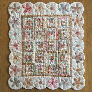 ENGLISH PDF Little Flora® small/doll quilt pattern (US letter)