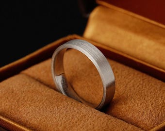 18K Gold Thin Band Ring Confucius Quote Gentleman Virtue Eastern Philosophy
