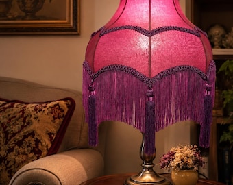 Abajur vitoriano roxo feito à mão – Abajur de mesa com franjas e borlas