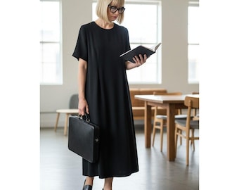 Vtg 80s Leslie Fay Collection Little Black Dress Short Sleeve Crepe Sheath 12
