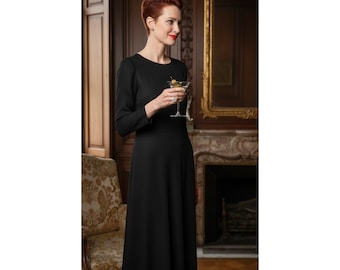 Vintage David Hayes for Saks Fifth Avenue — Floor-Length 100% Silk Gown — 1980s