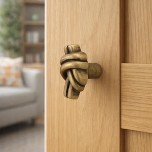 Vintage Brass Knot Cabinet Knob – Retro Furniture Handle