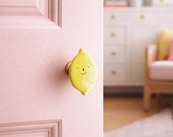 Luksusowa, mosiężna, ceramiczna gałka w kształcie cytryny | Uchwyt do szafki z kreskówkowym wzorem do pokoju dziecięcego | Uchwyt do szuflady w szafie | Ręcznie robiona ceramiczna gałka meblowa