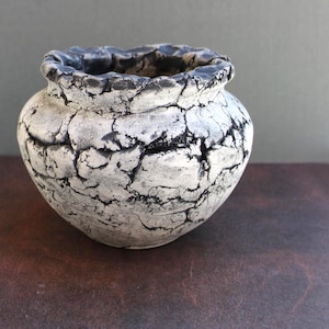 Vintage Stan Langtwait Pottery Vase – Signed Shapes of Clay, Mid-Century Modern