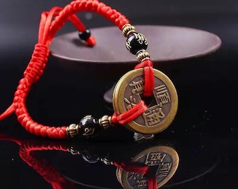 Pulsera con monedas de los cinco emperadores bendecida por el templo / Joyería de protección con mantra de hilo rojo