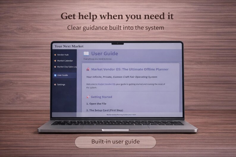 Puede incluir: Un port&aacute;til muestra una gu&iacute;a del usuario para "Market Vendor OS: The Ultimate Offline Planner." La pantalla muestra instrucciones y un men&uacute; a la izquierda. El texto "Get help when you need it" est&aacute; en la parte superior, con "Built-in user guide" en la parte inferior.