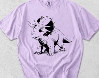 Triceratops-tröja, söt babydinosaurie-tröja, retro 90-talsgrafik-tröja, orkidétopp i bekväma färger, dinosaurieälskare-present, vintage förhistorisk