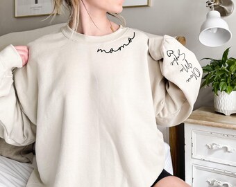 Custom Mama Sweatshirt With Kid Name On Sleeve, Personalized Mom Sweatshirt, Minimalist Momma Hoodie, Gift For Her, Mothers Day Gift For Mom