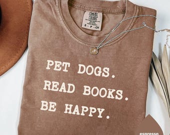 Dogs Reading Books T-Shirt: Book Lover Gift, Dog Mom Shirt