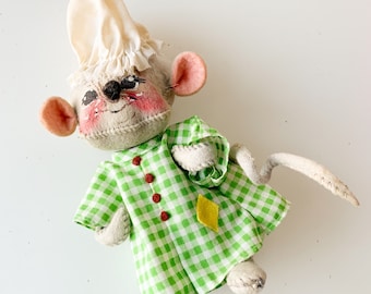 Vintage 1970s Annalee Mobilitee Mouse Felt Plush