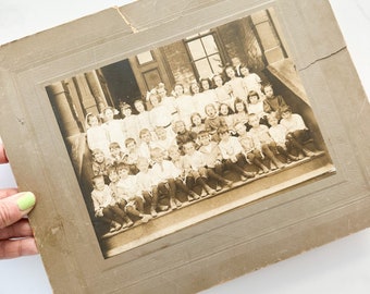 Antique early 1900s Class Photo Elementary School photo