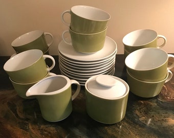 Green and White Retro Modern Dinnerware set