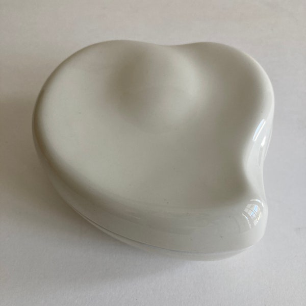 Elsa Peretti for Halston Ceramic Heart Shaped Box Trinket Box Ring Dish