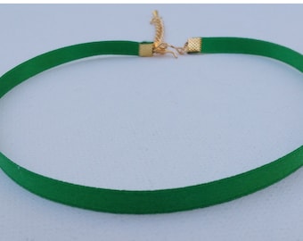 Delicate Narrow Green 100% Silk Ribbon Choker - 1/4 Inch Double Face Satin Ribbon - Gold Plated Extender Chain & Hardware