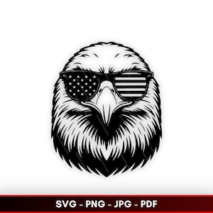 Puede incluir: Ilustración en blanco y negro de la cabeza de un águila con gafas de sol. Las gafas de sol tienen el diseño de la bandera estadounidense en las lentes. La imagen incluye el texto "SVG - PNG - JPG - PDF" en la parte inferior.